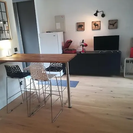 アパート Et Port