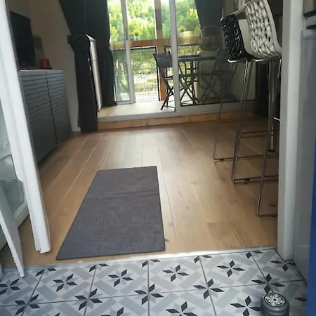 Et Port アパート